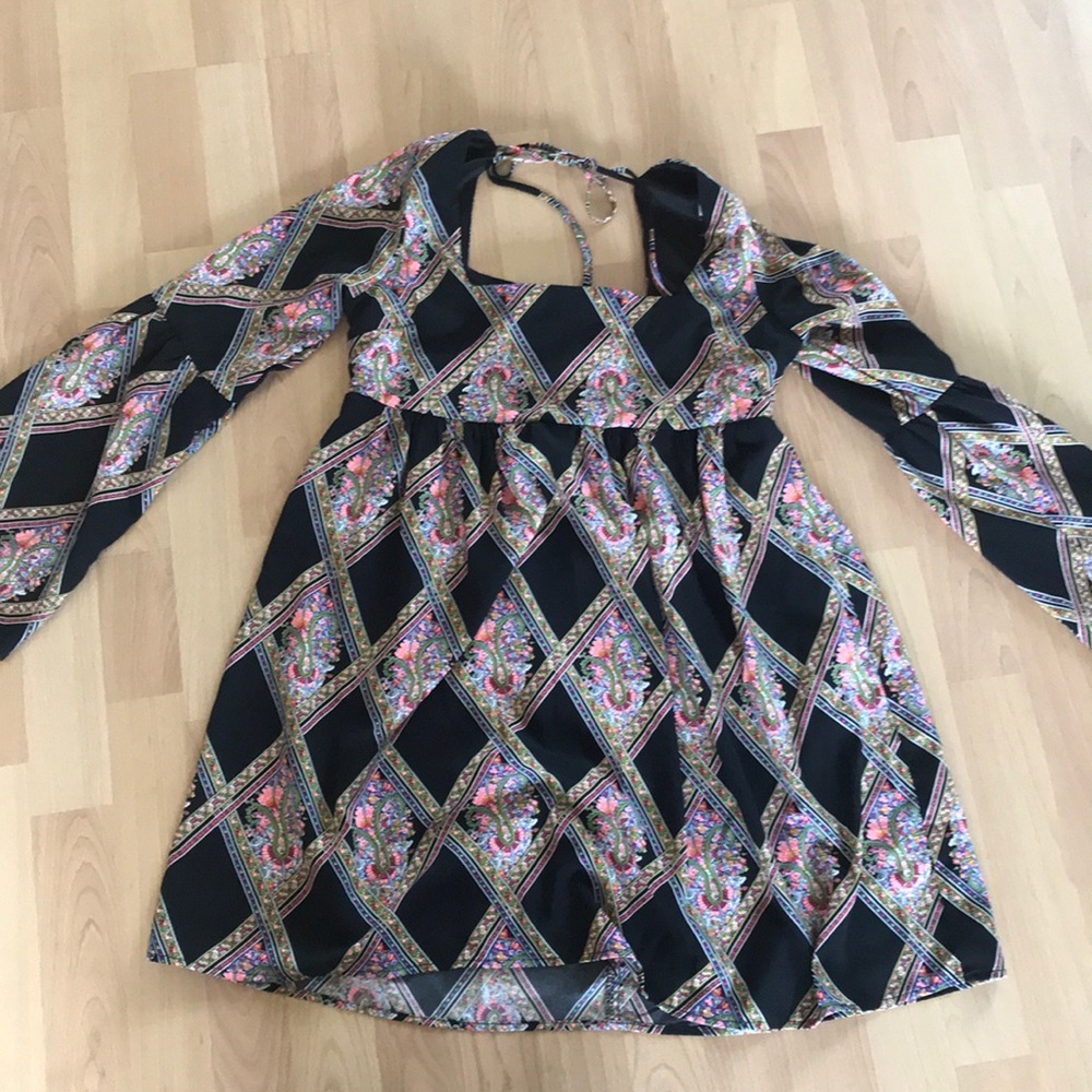 Boho flowy long sleeve dress